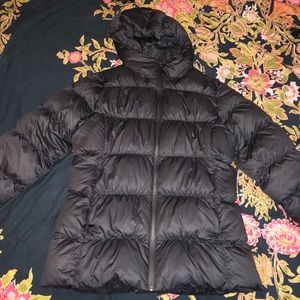 Women’s Patagonia Black Down Puffer With Hood